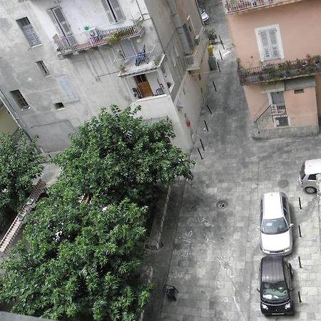 Location Studio Place Du Marche 4Eme Etage Bastia Kültér fotó
